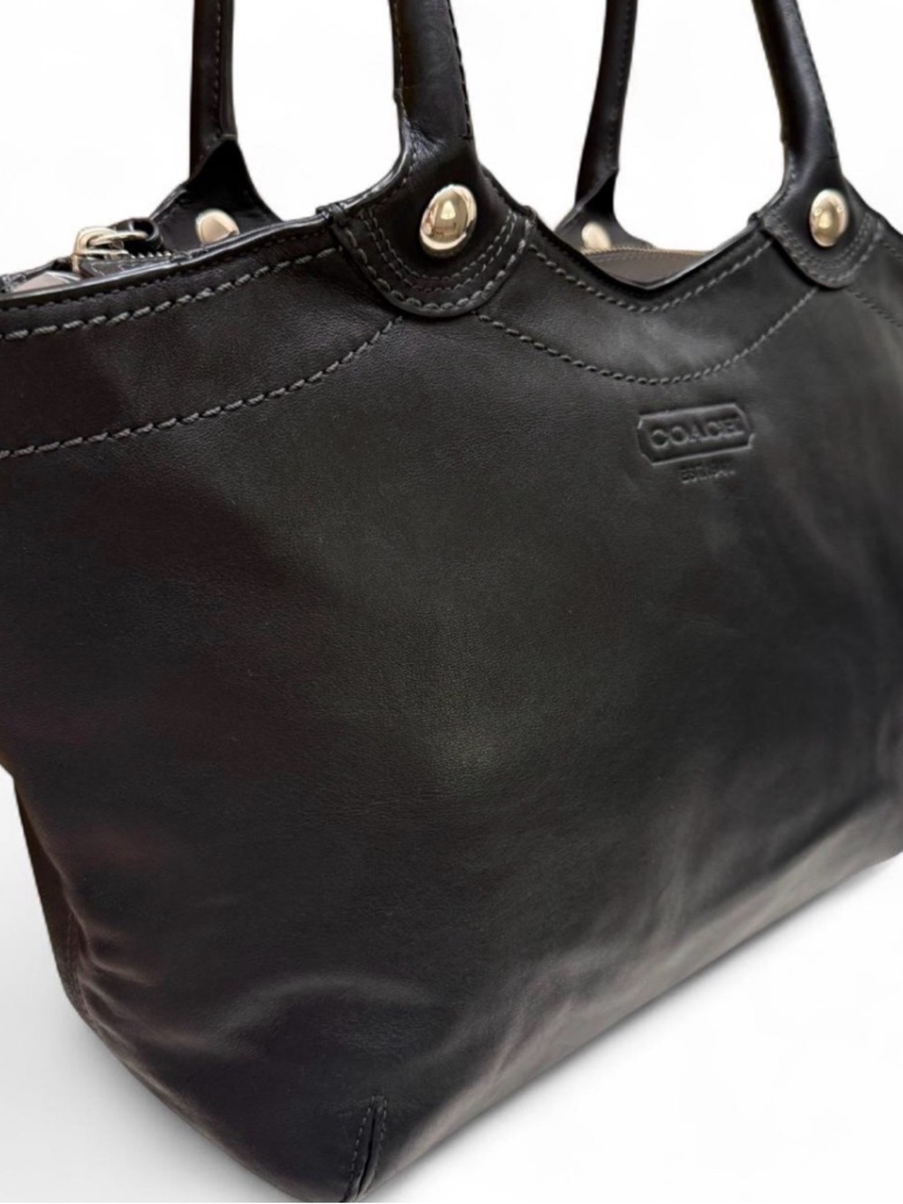 COACH Legacy Bleecker Tote | F14383 | Black Full Grain Leather Striped Interior - Picture 2 of 8